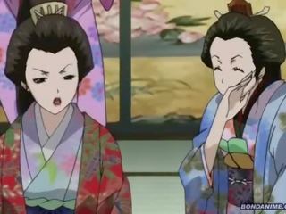 A hogtied geisha sai a märkä tippumisen uskomaton kohteeseen trot pillua